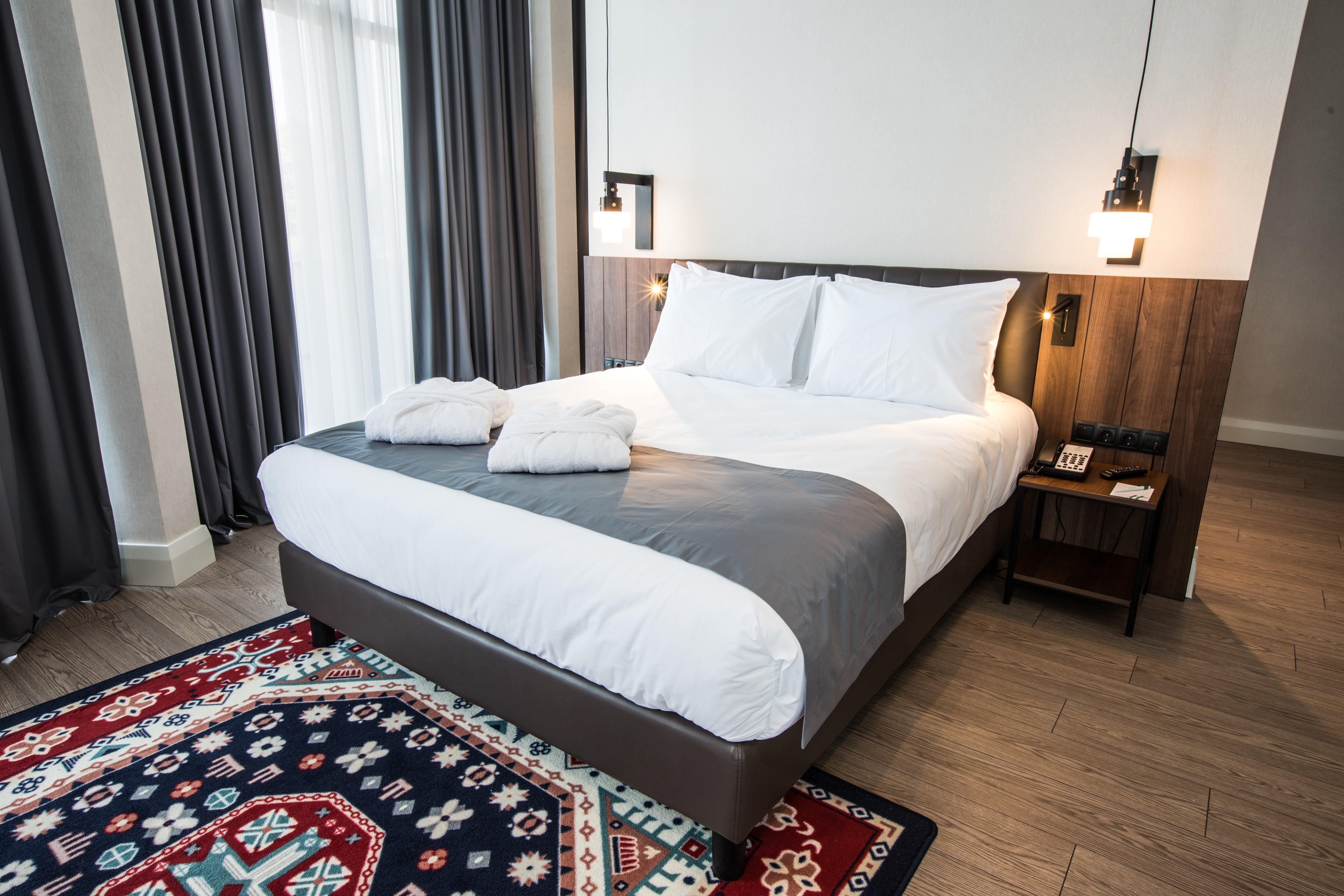Holiday Inn Telavi By Ihg Екстериор снимка