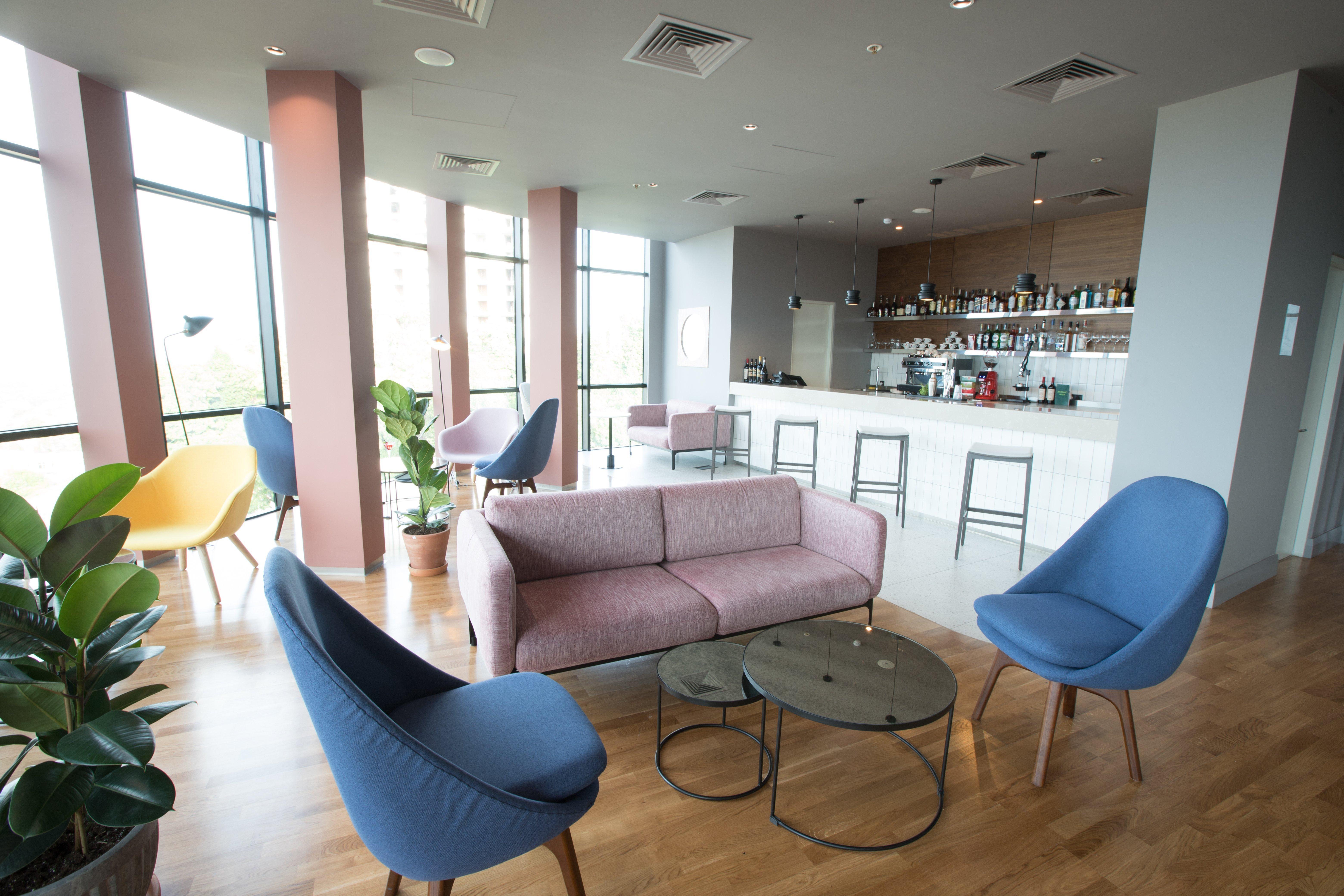 Holiday Inn Telavi By Ihg Екстериор снимка
