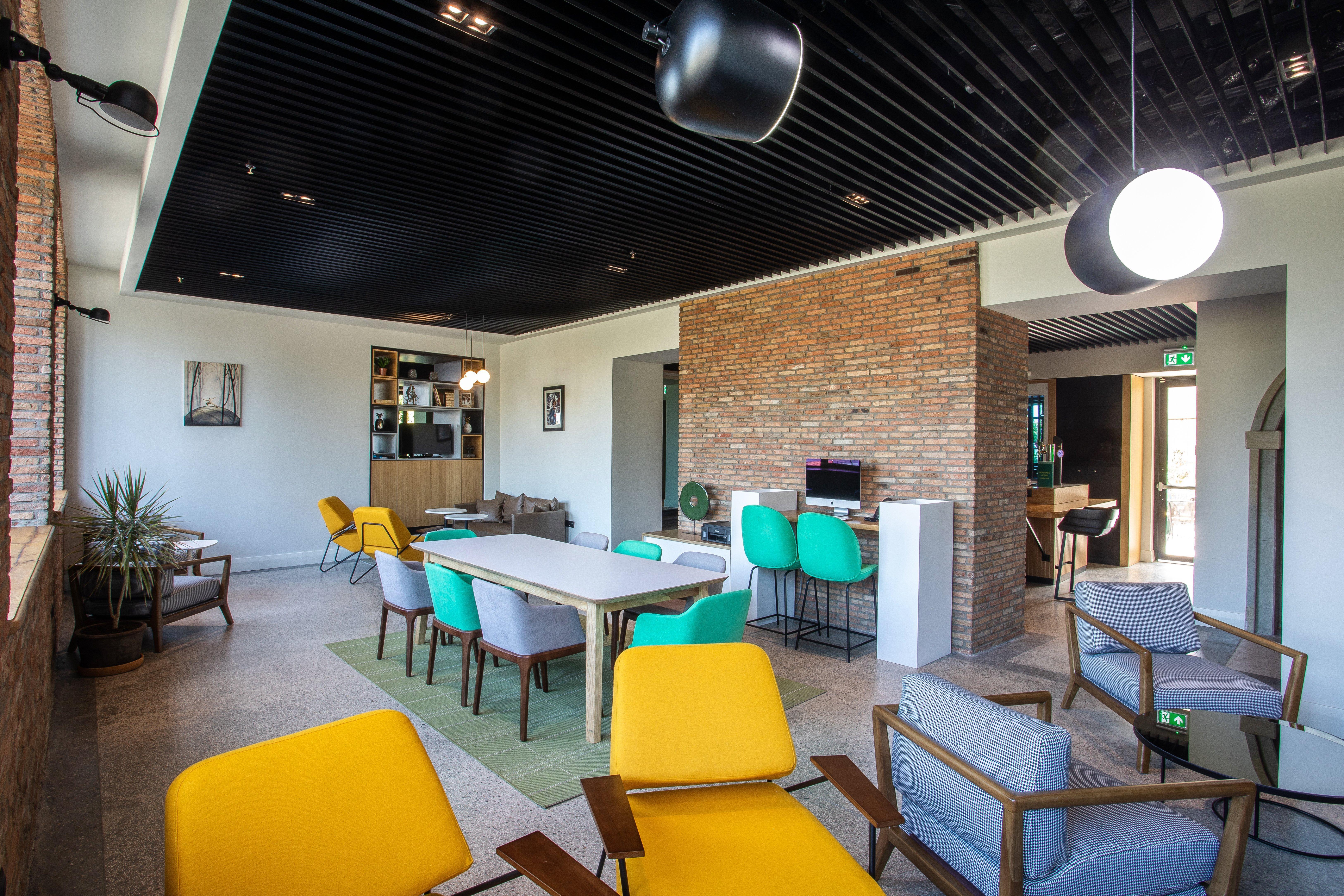 Holiday Inn Telavi By Ihg Екстериор снимка